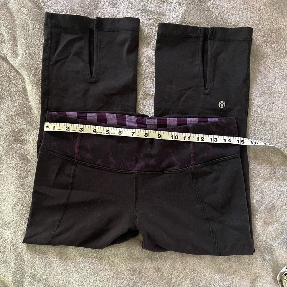 Lululemon Black and Purple Cropped Capris - Picture 3 of 4